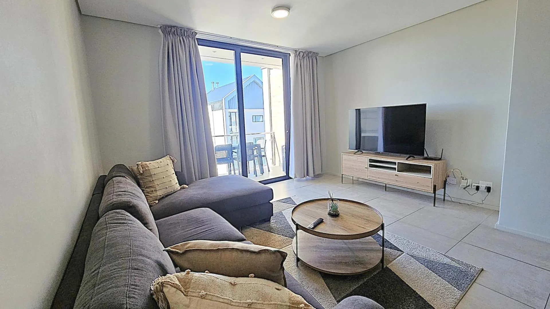 Bella Mare 12 On Second Apartment Port Elizabeth 0*,  South Africa