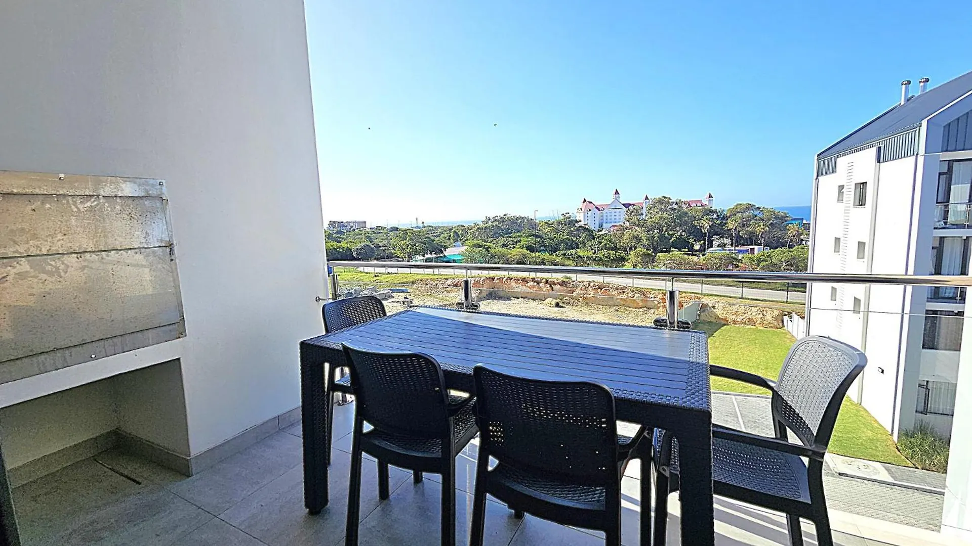 Bella Mare 12 On Second Apartment Port Elizabeth